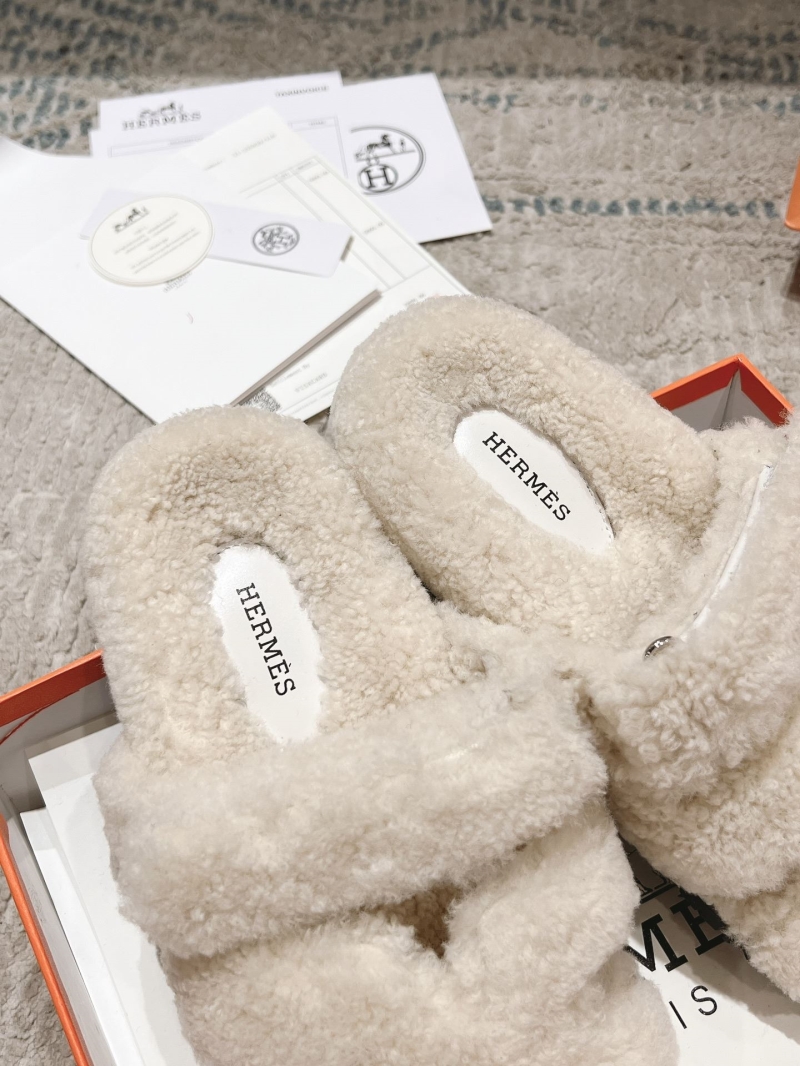 Hermes Slippers